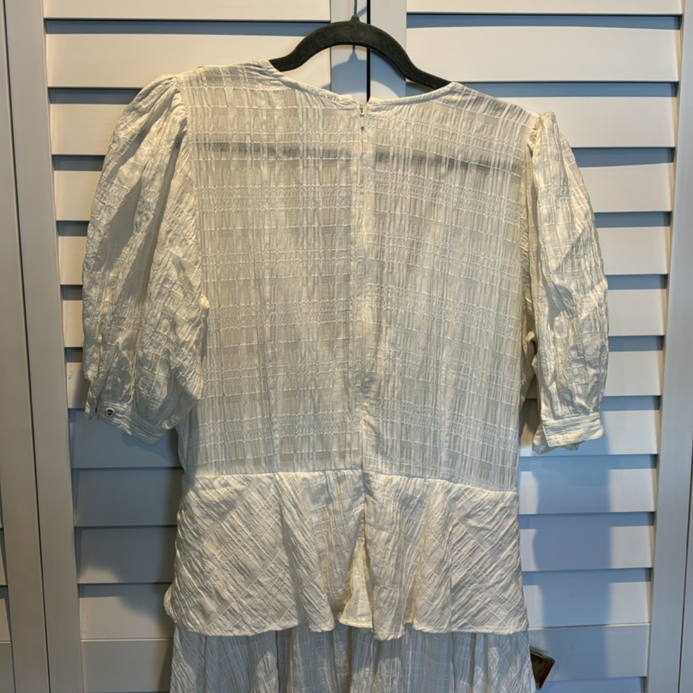 EVARAE Amber NWT Dress MSRP$530 W/a tie-front V neck with short puff sleeves. - Picture 7 of 15